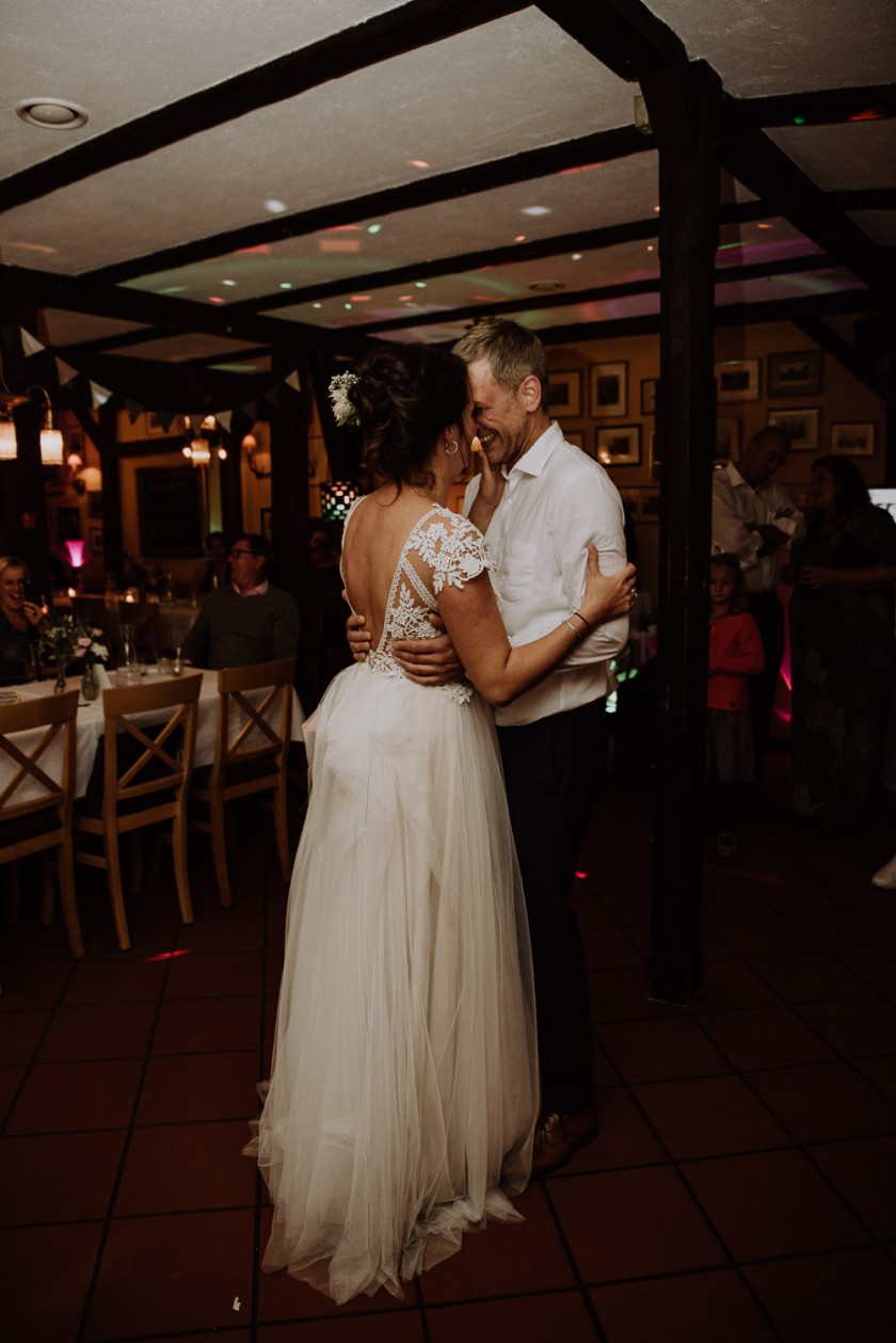 Hochzeitstanz in der Hubertushütte in Wiesbaden